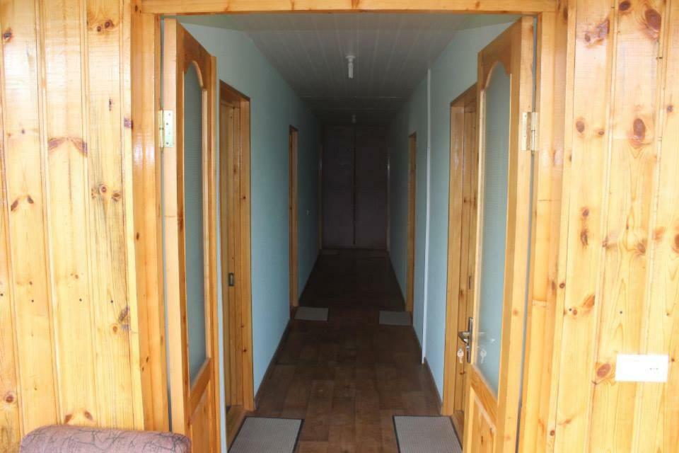 Guest House Tsasne Omalo Bagian luar foto