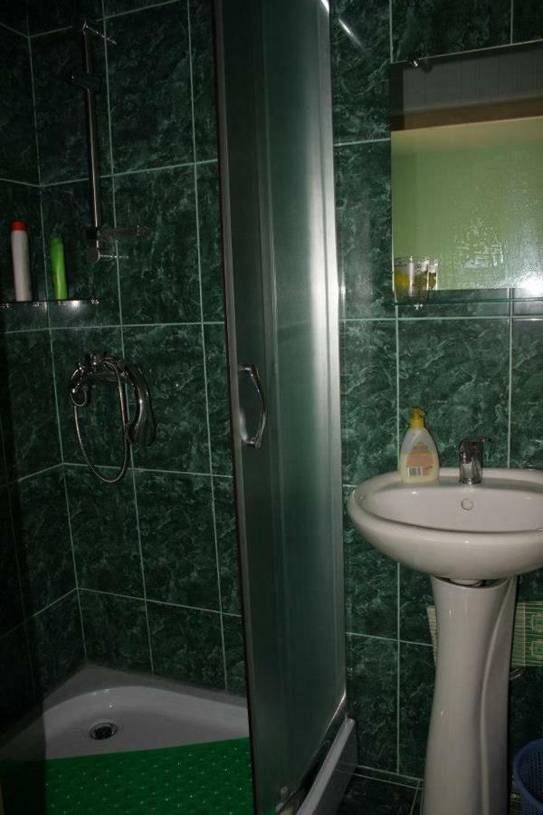 Guest House Tsasne Omalo Bagian luar foto